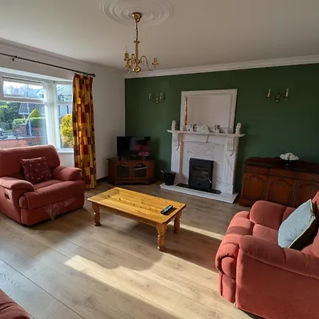Cosy 3 Bed Retreat In Omagh Villa Exterior photo