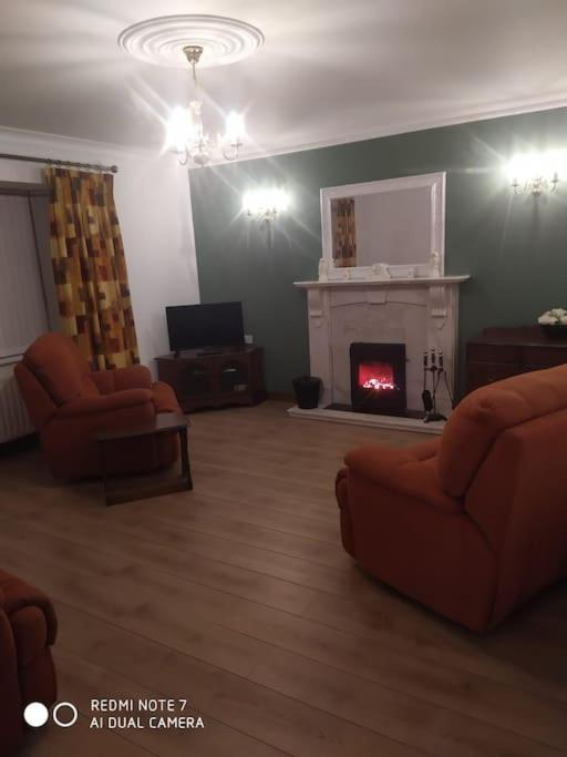 Cosy 3 Bed Retreat In Holiday home Omagh